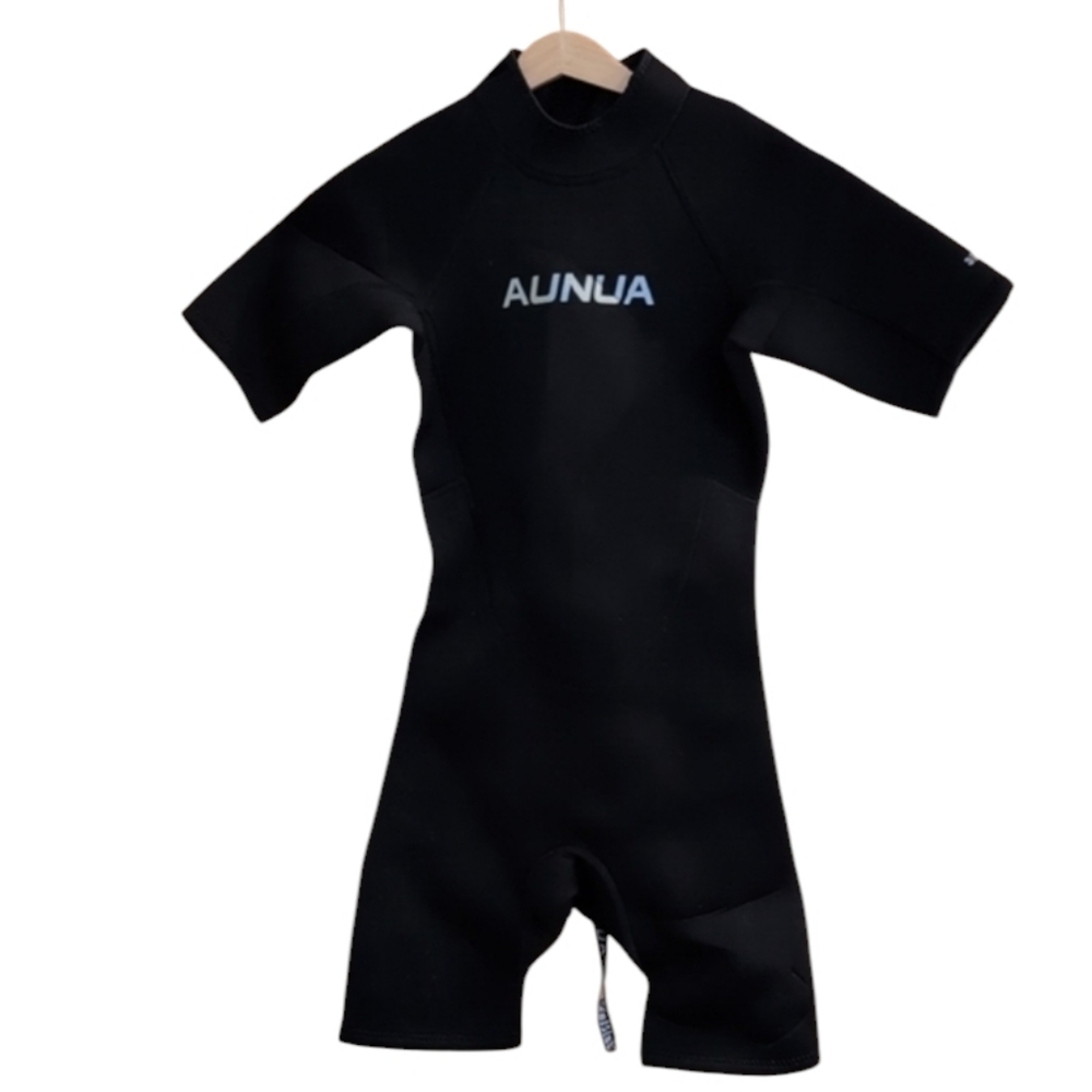 NWOT Aunua 3mm Shorty Wetsuit Size 14